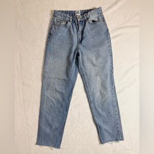 BDG Urban Outfitters Jeans 26 High Rise Medium Wash Distressed Relaxed MOM Retro